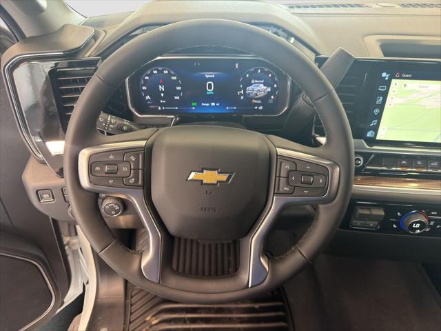 2026 Chevrolet Silverado 1500 4WD Crew Cab Standard Bed LT