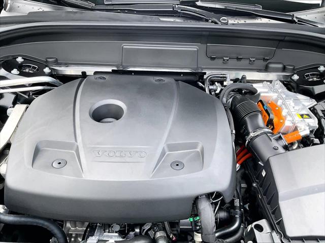 2026 Volvo XC60 Plug-In Hybrid Plus, T8 AWD Electric/Gasoline, Dark