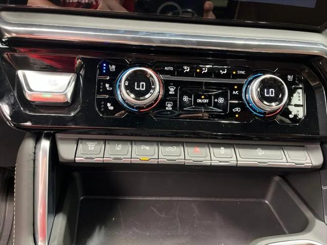 2026 GMC Sierra 2500HD Crew Cab, Standard Bed, Denali Ultimate, 4WD