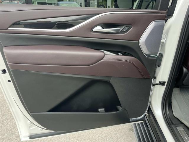 2022 Cadillac Escalade ESV 4WD Sport Platinum