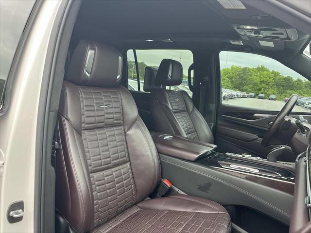 2022 Cadillac Escalade ESV 4WD Sport Platinum