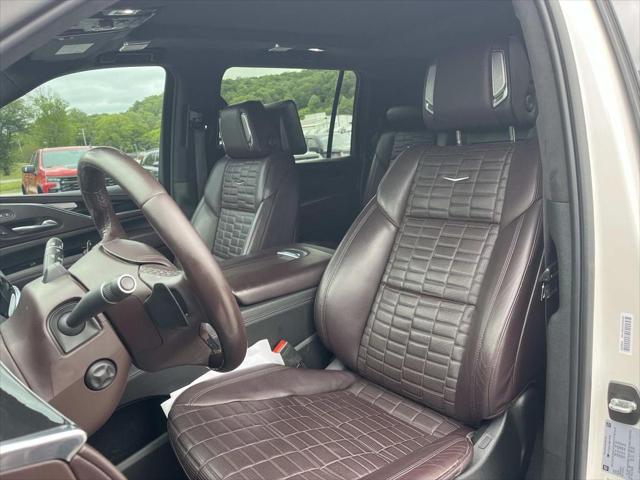 2022 Cadillac Escalade ESV 4WD Sport Platinum