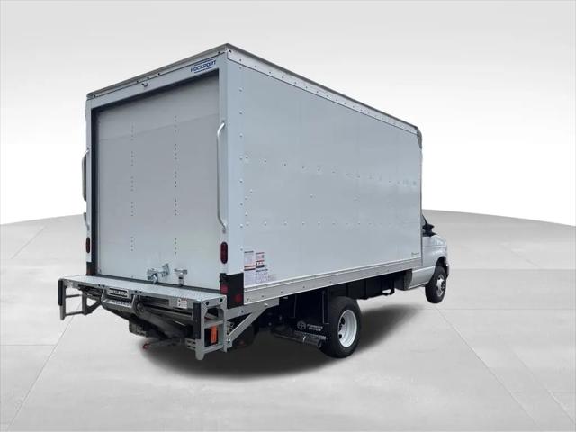2027 Ford E-Series Cutaway E-Series Cutaway