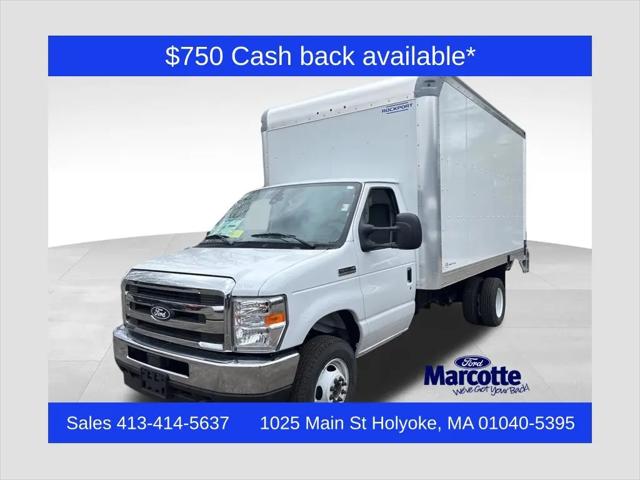 2027 Ford E-450 Cutaway E-Series Cutaway for sale in Holyoke, MA