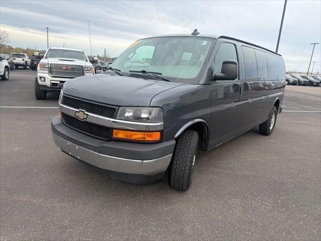2017 Chevrolet Express LT