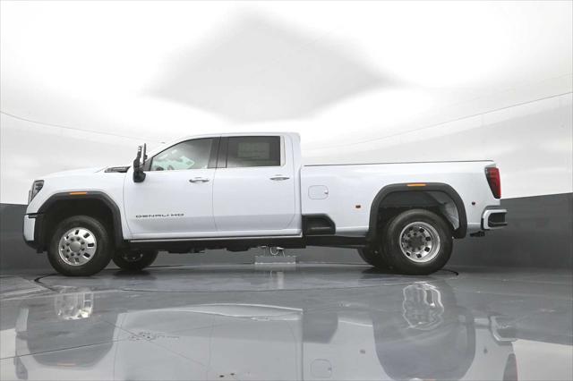 2026 GMC Sierra 3500HD Crew Cab, Long Bed, Denali Ultimate Dual Rear Wheel, 4WD