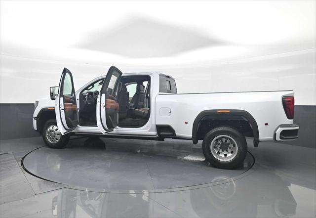 2026 GMC Sierra 3500HD Crew Cab, Long Bed, Denali Ultimate Dual Rear Wheel, 4WD