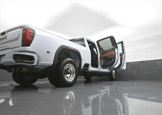 2026 GMC Sierra 3500HD Crew Cab, Long Bed, Denali Ultimate Dual Rear Wheel, 4WD