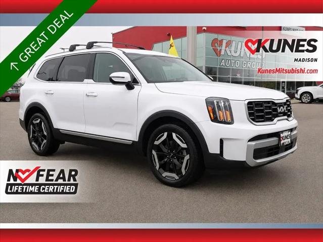 2025 Kia Telluride S for sale in Madison, WI