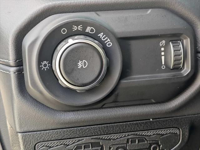 2026 Jeep Wrangler 4-Door Sahara 4x4