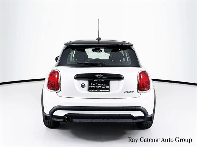 2023 MINI Hardtop Cooper