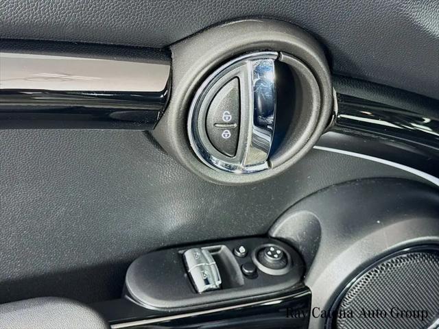 2023 MINI Hardtop Cooper