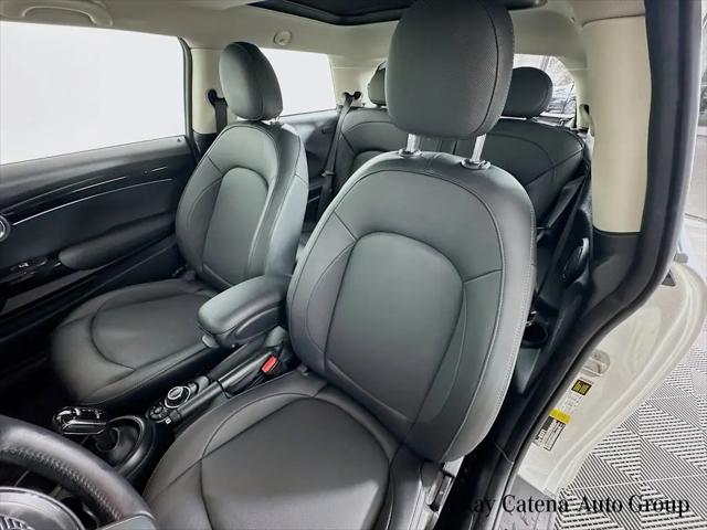 2023 MINI Hardtop Cooper