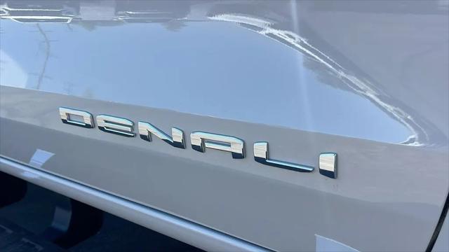 2026 GMC Canyon Denali, 4WD