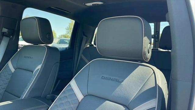 2026 GMC Canyon Denali, 4WD