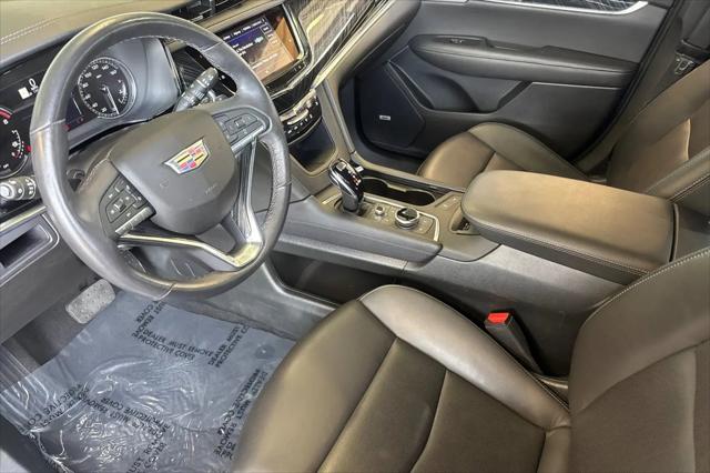 2025 Cadillac XT6 FWD Premium Luxury