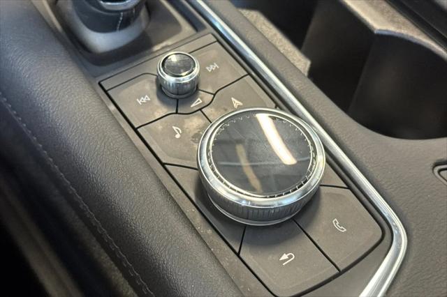 2025 Cadillac XT6 FWD Premium Luxury