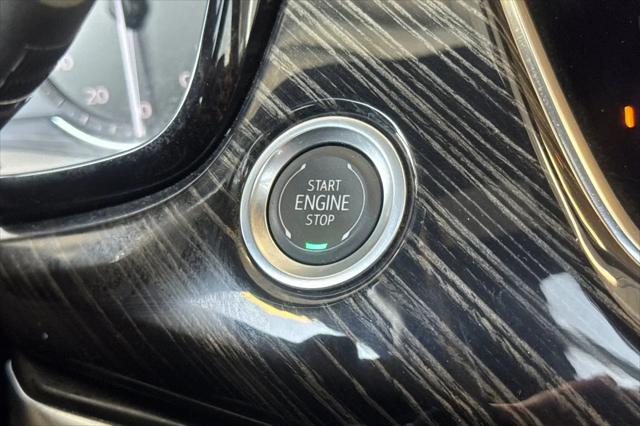 2025 Cadillac XT6 FWD Premium Luxury