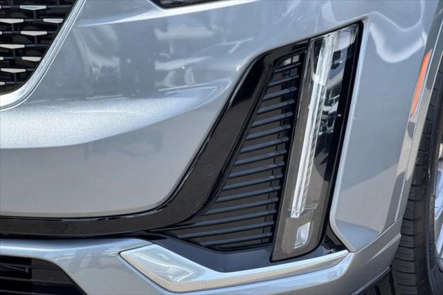 2025 Cadillac XT6 FWD Premium Luxury