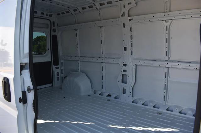 2026 Ram ProMaster 2500 Cargo Van Tradesman High Roof 159" WB w/Pass Seat