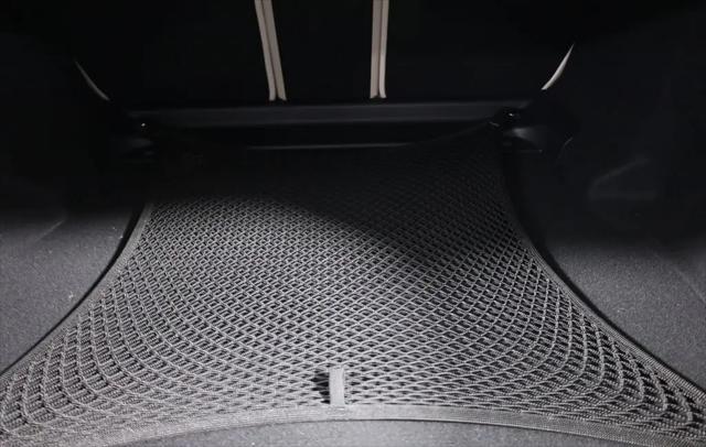 2025 Mercedes-Benz E 450 4MATIC