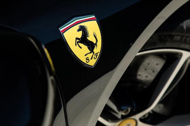 2024 Ferrari 296 GTS GTS