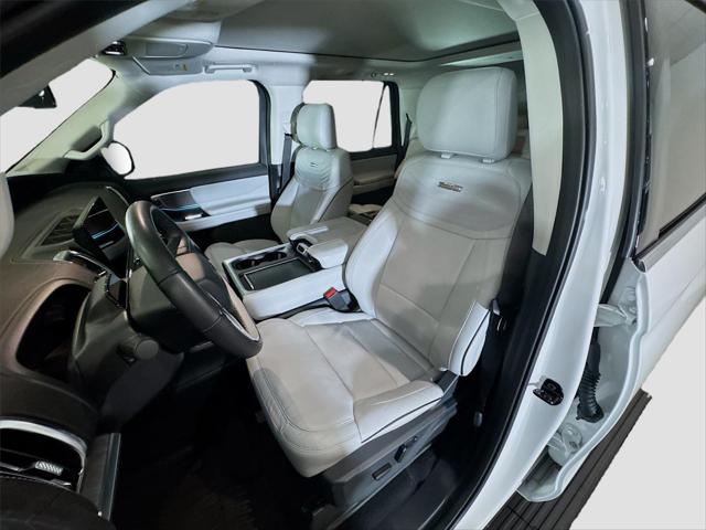 2025 Ford Expedition Platinum MAX