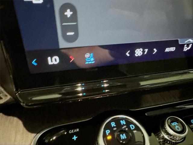 2025 Ford Expedition Platinum MAX