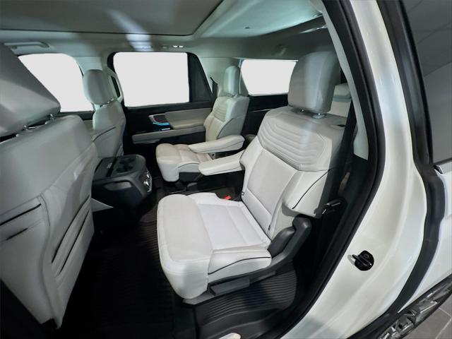 2025 Ford Expedition Platinum MAX