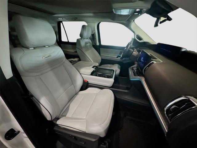 2025 Ford Expedition Platinum MAX