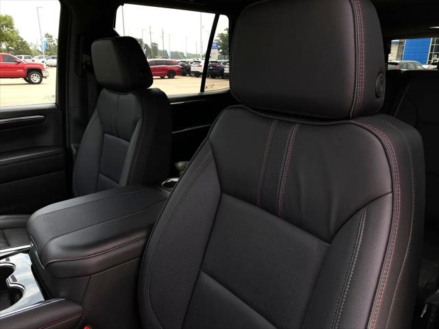 2025 Chevrolet Tahoe 4WD RST