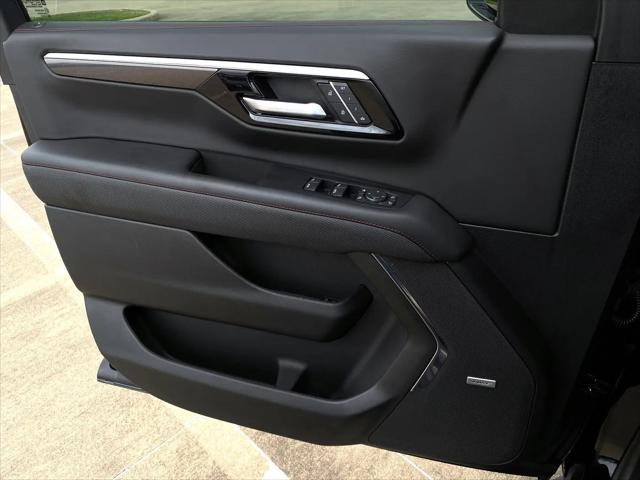 2025 Chevrolet Tahoe 4WD RST