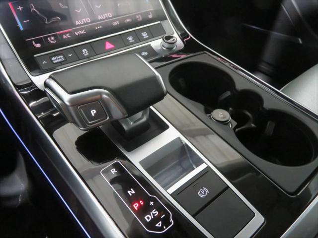 2021 Audi Q8 Premium Plus 55 TFSI quattro Tiptronic