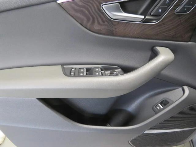 2021 Audi Q8 Premium Plus 55 TFSI quattro Tiptronic