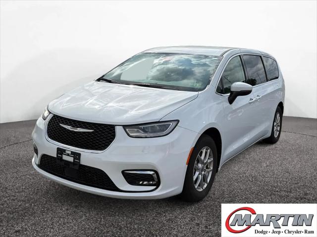 2023 Chrysler Pacifica Touring L for sale in Bowling Green, KY