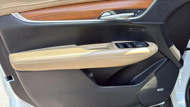 2019 Cadillac XT5 Platinum