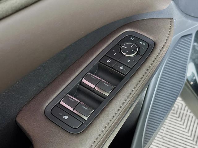 2026 Lexus RX 450h+ Luxury