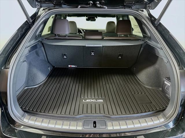 2026 Lexus RX 450h+ Luxury
