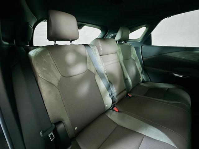 2026 Lexus RX 450h+ Luxury