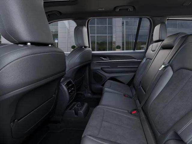 2026 Jeep Grand Cherokee L Altitude 4x4