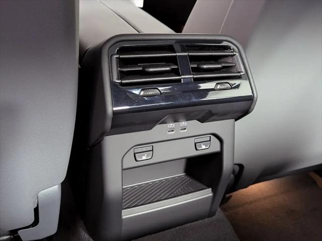 2027 BMW 5 Series 550e xDrive