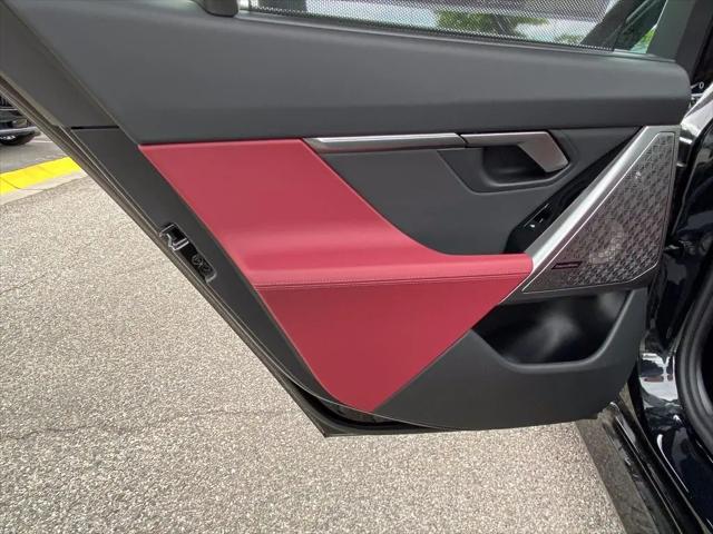 2027 BMW 5 Series 550e xDrive