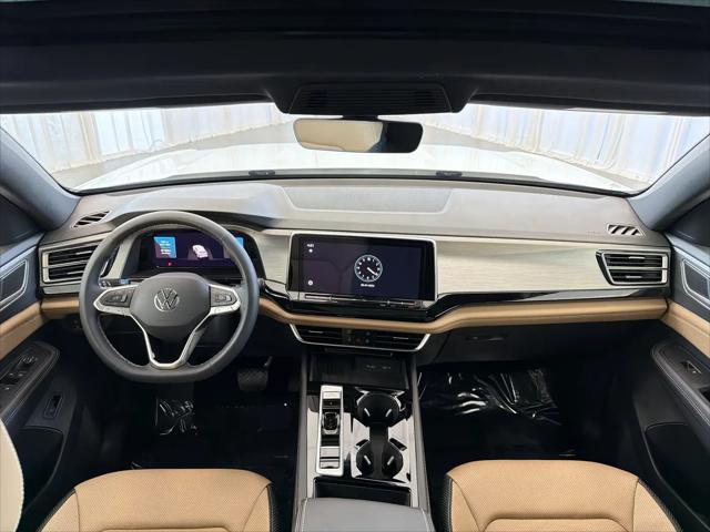 2026 Volkswagen Atlas Cross Sport SE with Technology