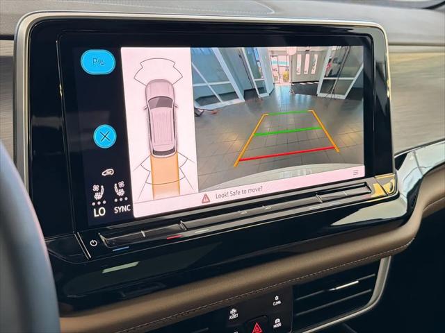 2026 Volkswagen Atlas Cross Sport SE with Technology