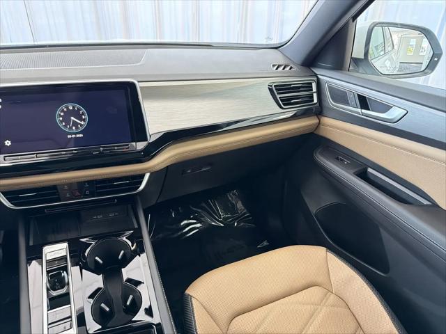 2026 Volkswagen Atlas Cross Sport SE with Technology