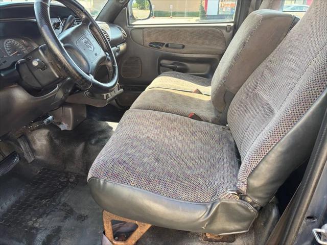 2001 Dodge Ram 2500 ST