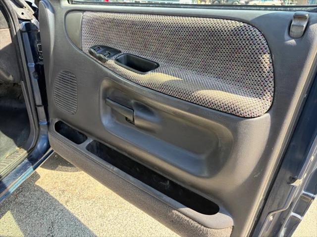 2001 Dodge Ram 2500 ST