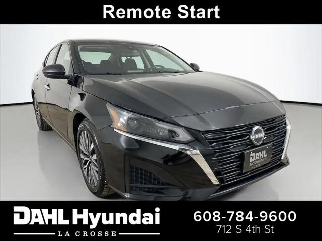 2024 Nissan Altima SV FWD for sale in La Crosse, WI