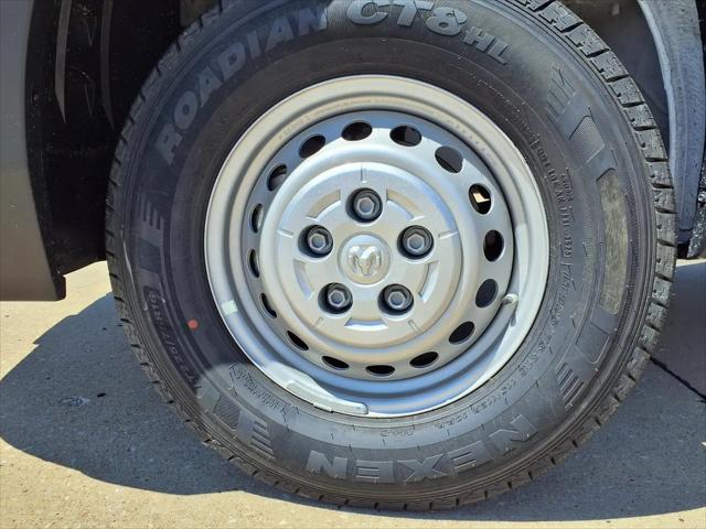 2026 Ram ProMaster Cargo Van Tradesman Low Roof 118" WB w/Pass Seat