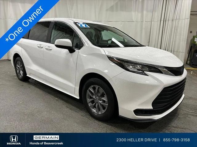 2022 Toyota Sienna LE for sale near Dayton, OH